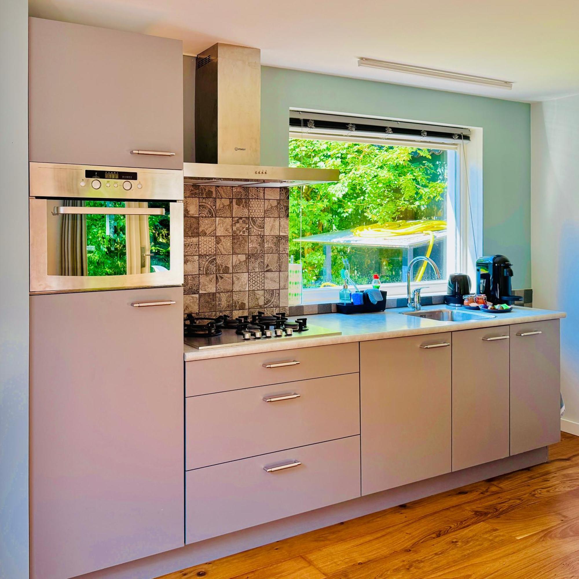 B&B Eekhoornpad Tilburg Bagian luar foto